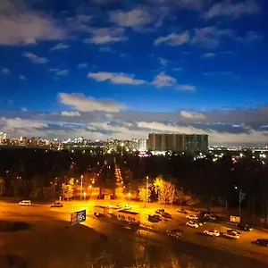 шикарная Vip 8 мин пешком от м дарница , Киев Украина