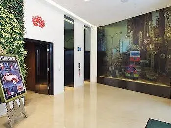 Hotel Madera Гонконг 4*,