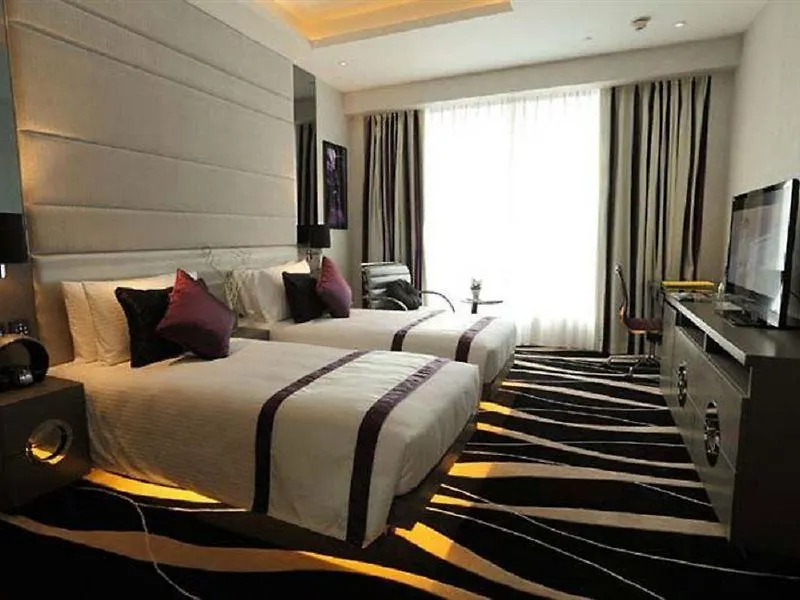Hotel Madera Гонконг